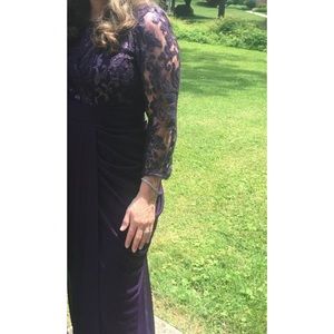 Adrianna Papell stunning purple mermaid gown !!!